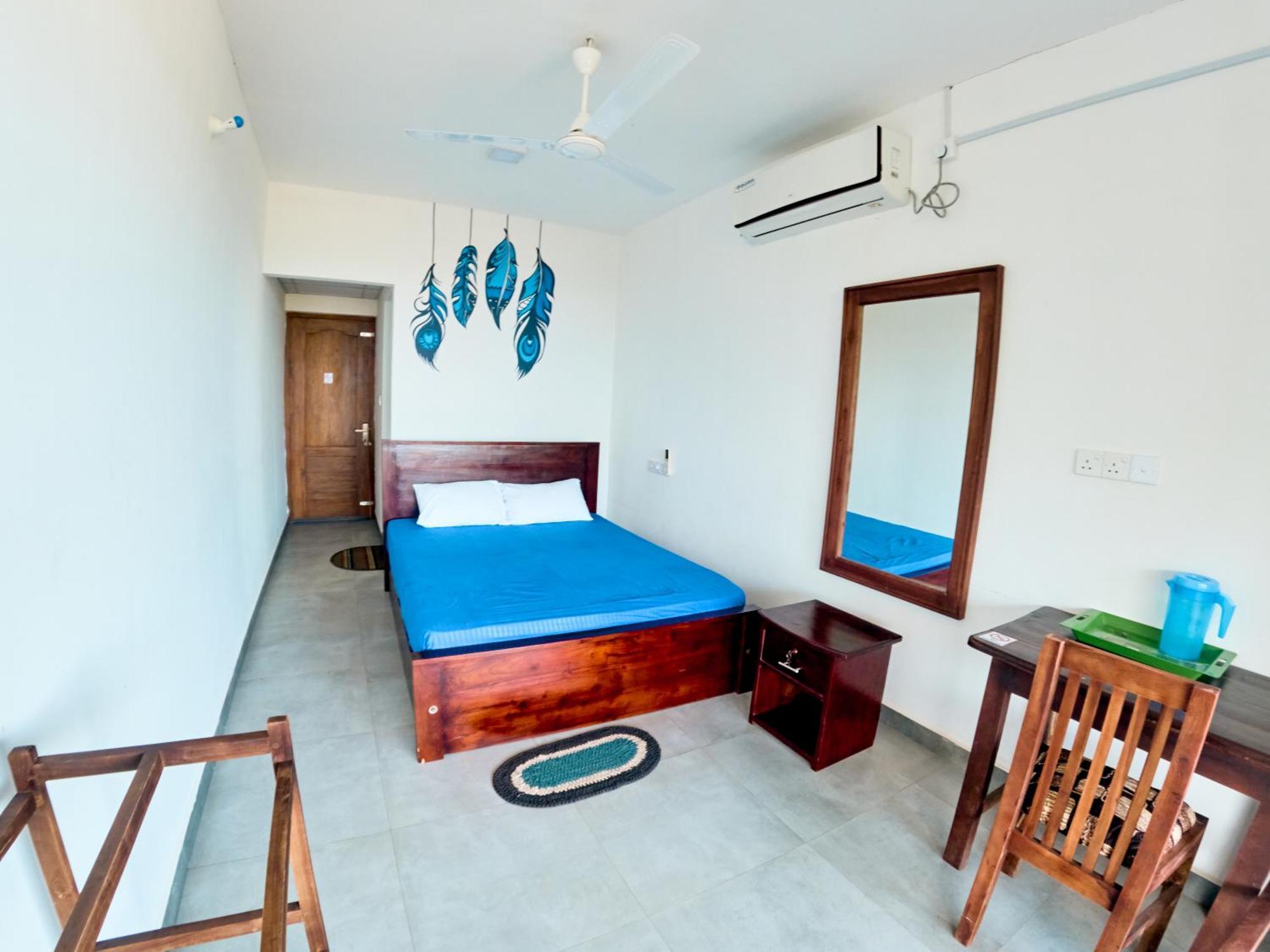Baden Beach Hotel Kalkudah  Eksteriør bilde
