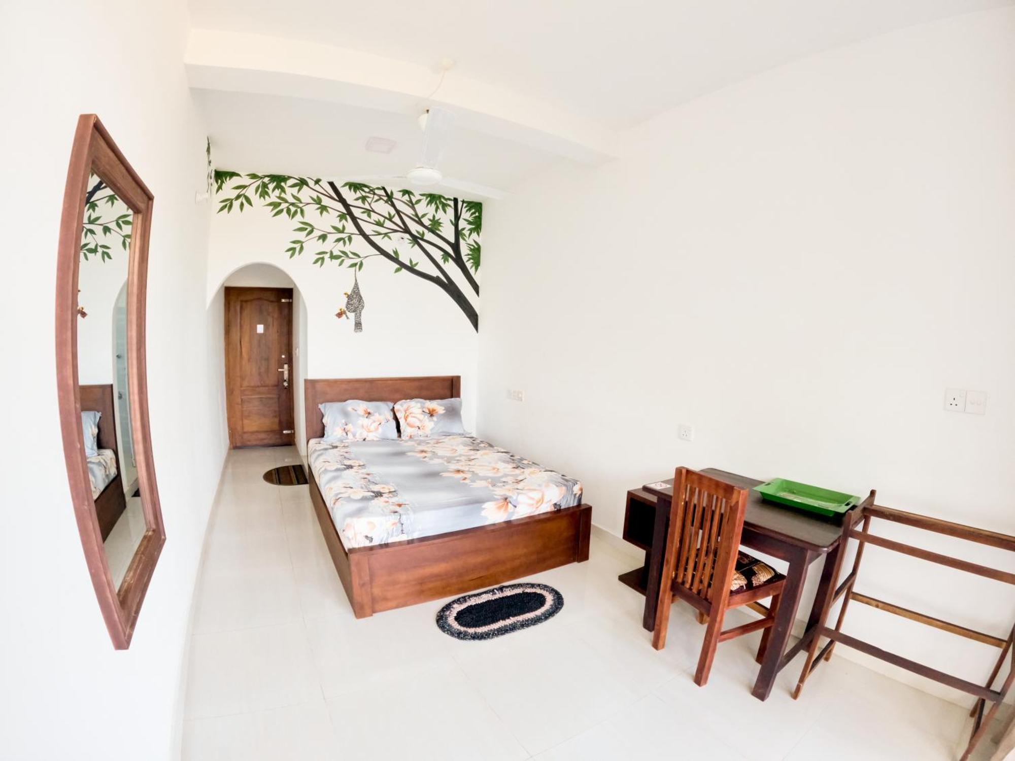 Baden Beach Hotel Kalkudah  Eksteriør bilde